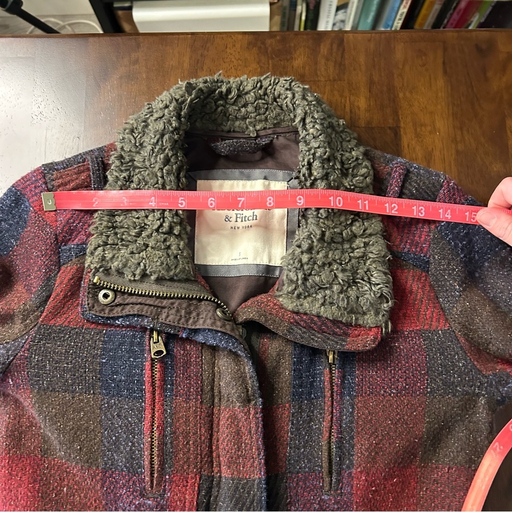 Abercrombie & Fitch Wool Blend Trucker Buffalo Plaid Red Black Jacket Size Small - Picture 11 of 14